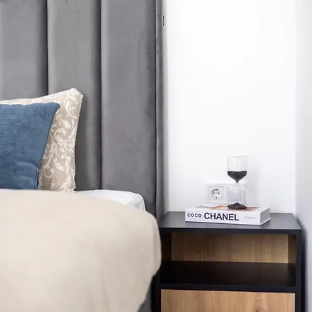 Cozy Downtown 2bedrm W' Peacefull Neighborhood Apartman Budapest
